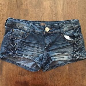 Almost Famous Mini Jean Shorts